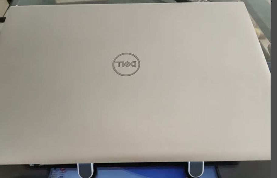 Dell Laptop E7450