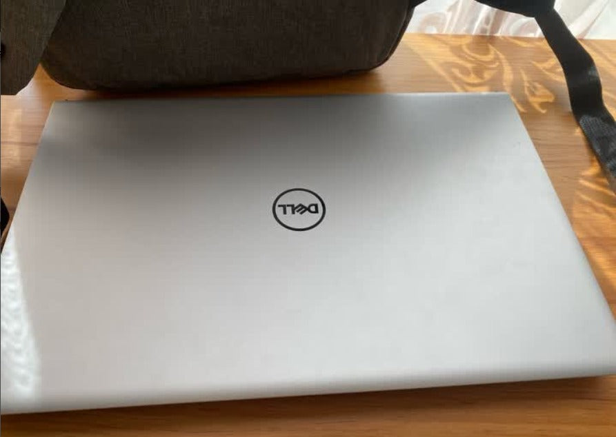 Dell Laptop E7450