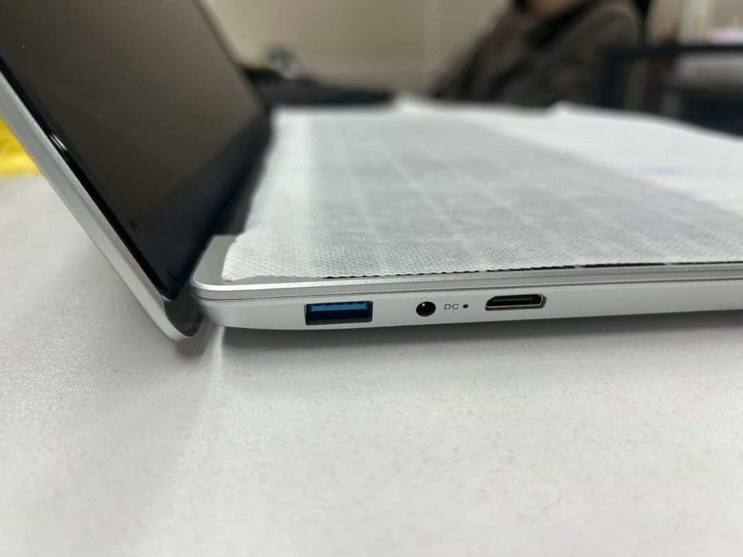 Ultra-Fast Laptop with Intel N95 Processor ā Factory Direct, Lightweight & Reliable